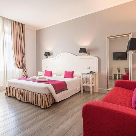 Bed and Breakfast Residenza Castrense Рим Екстер'єр фото